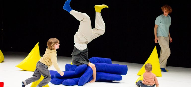 17 mars – 17h30 – LEZ ZÉBOULIS – Collectif a.a.O 17 mars – 17h30 – LEZ ZÉBOULIS – Collectif a.a.O
